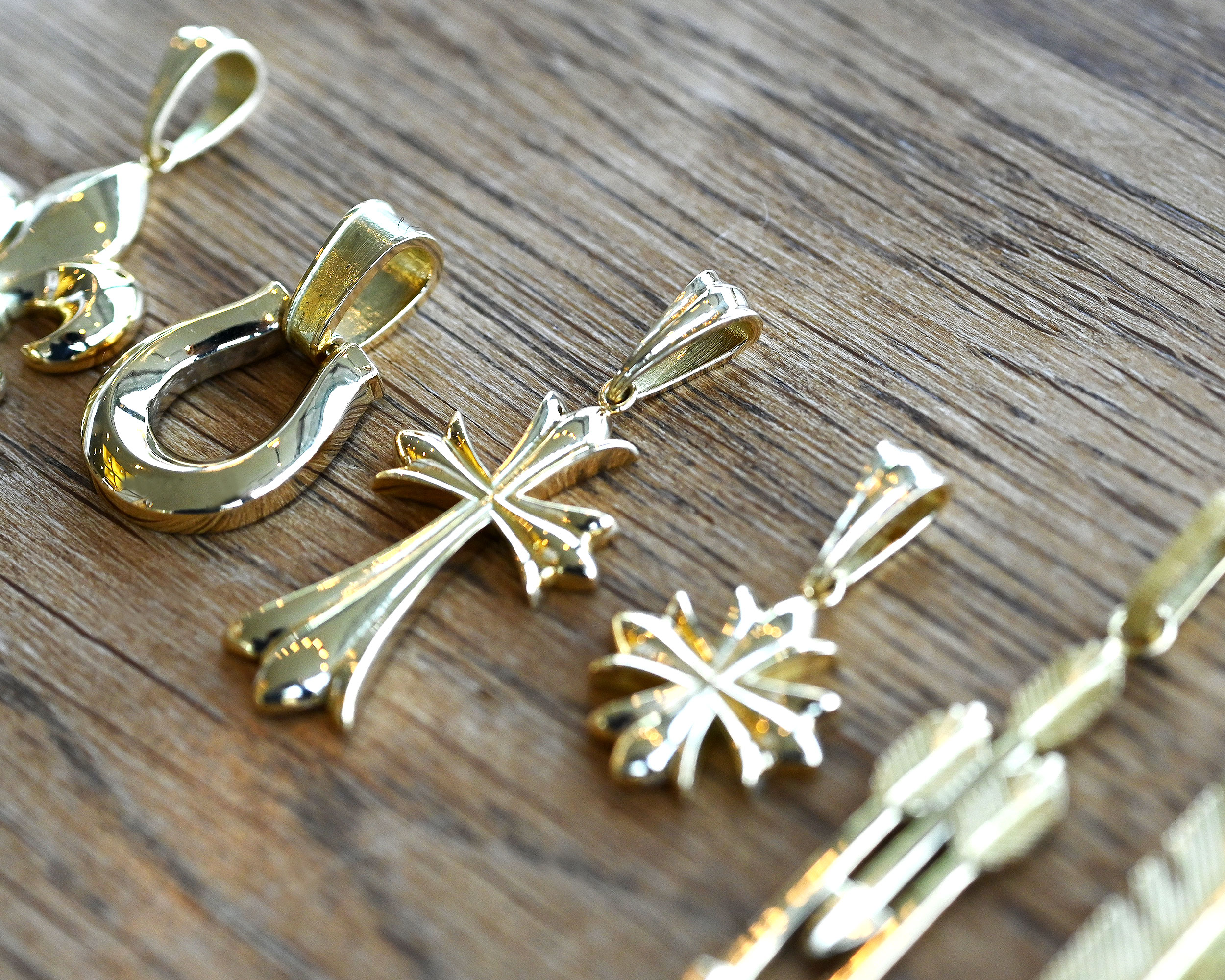 K18ホースシューペンダント34